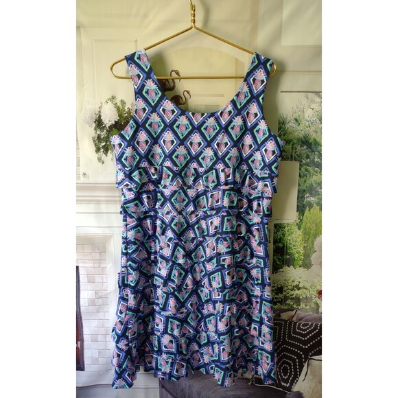 Lulu B Dress Size Large Womens Tiered Ruffles Pineapple Cruise Resort UPF 50+ - Picture 3 of 7